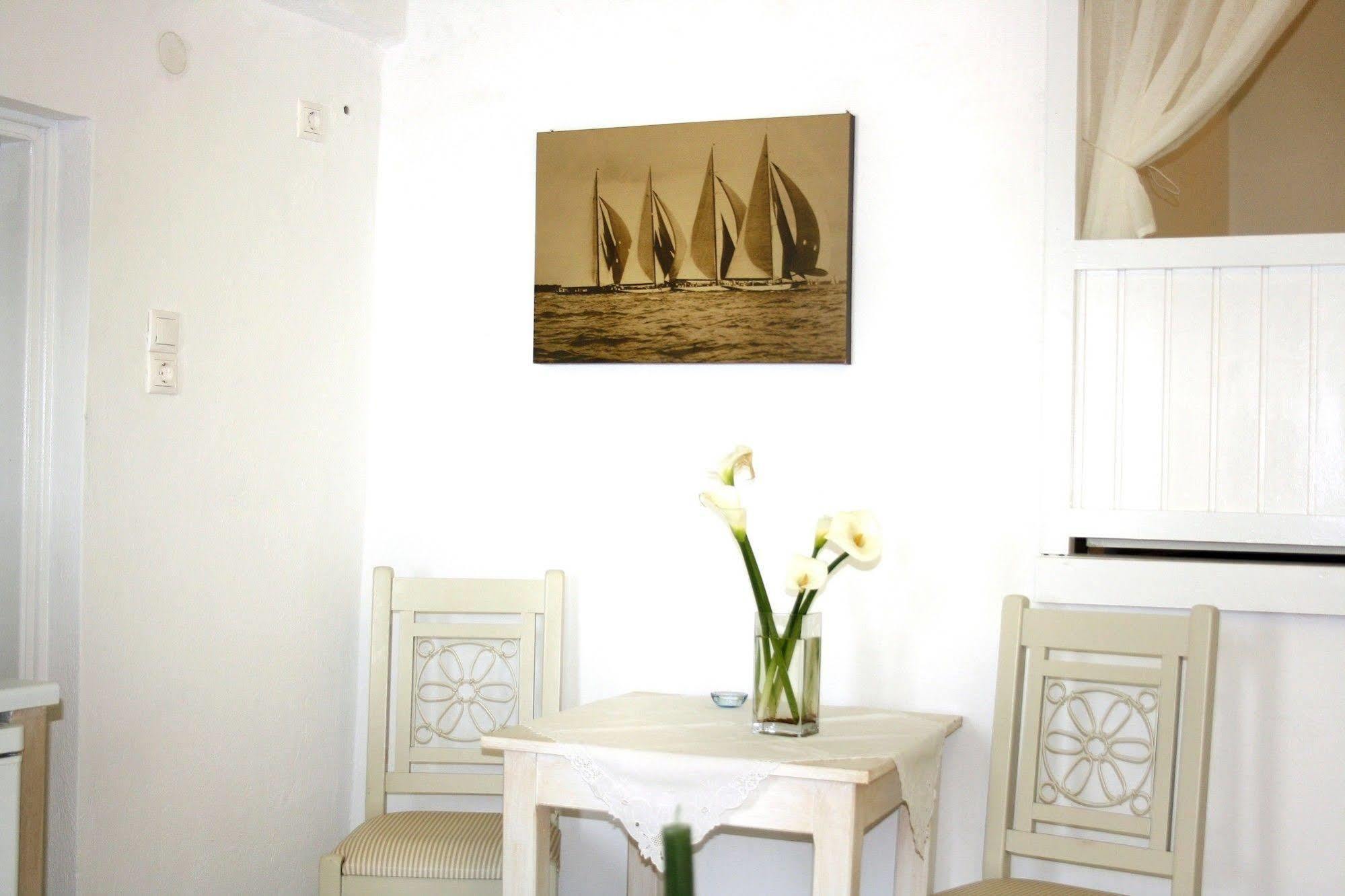 Mariakis Luxury Studios Astypálaia 外观 照片