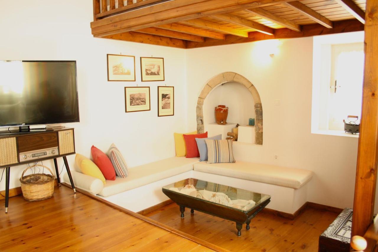 Mariakis Luxury Studios Astypálaia 外观 照片